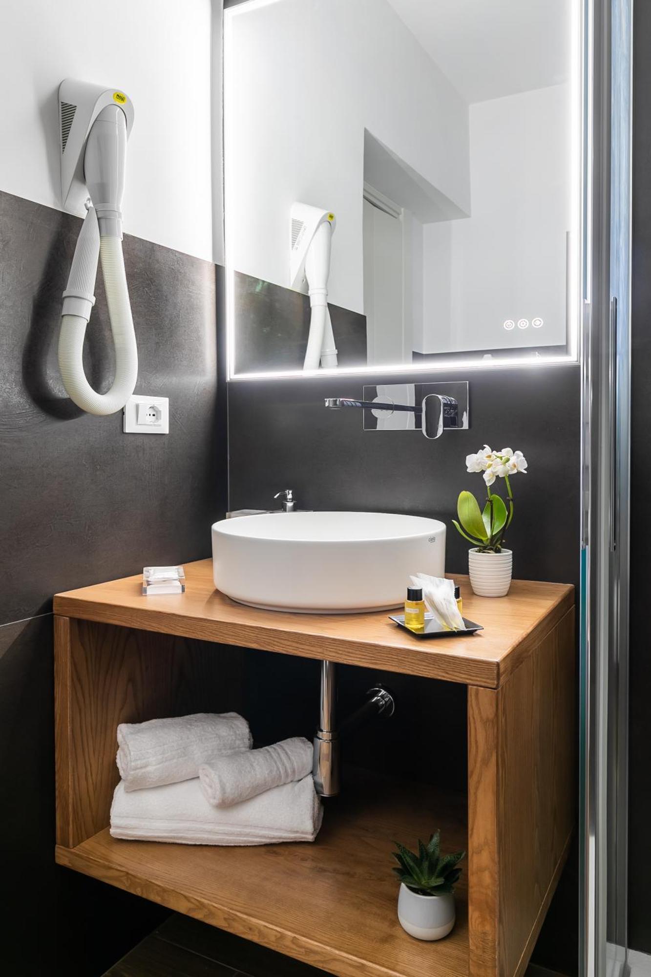 Briseide Boutique Rooms Colosseum Roma Dış mekan fotoğraf